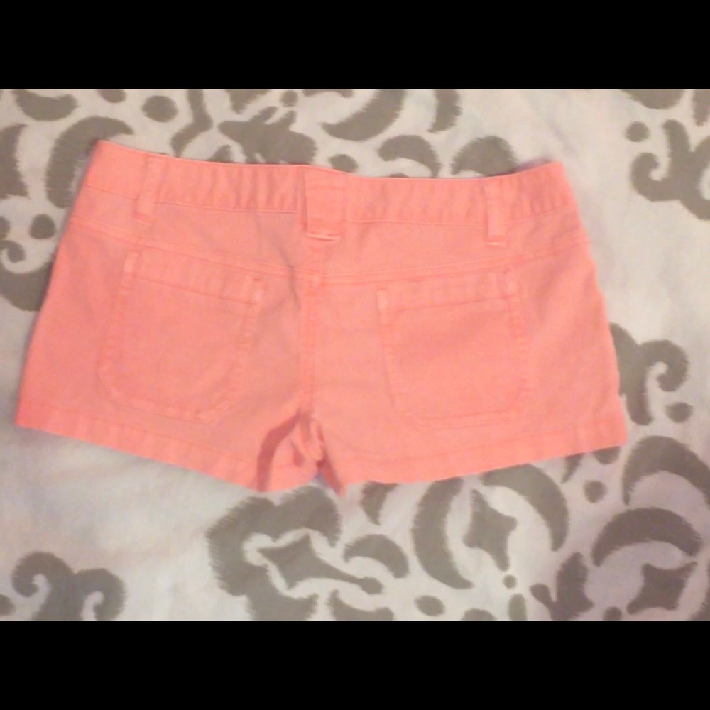 summer shorts - Picture 2 of 5